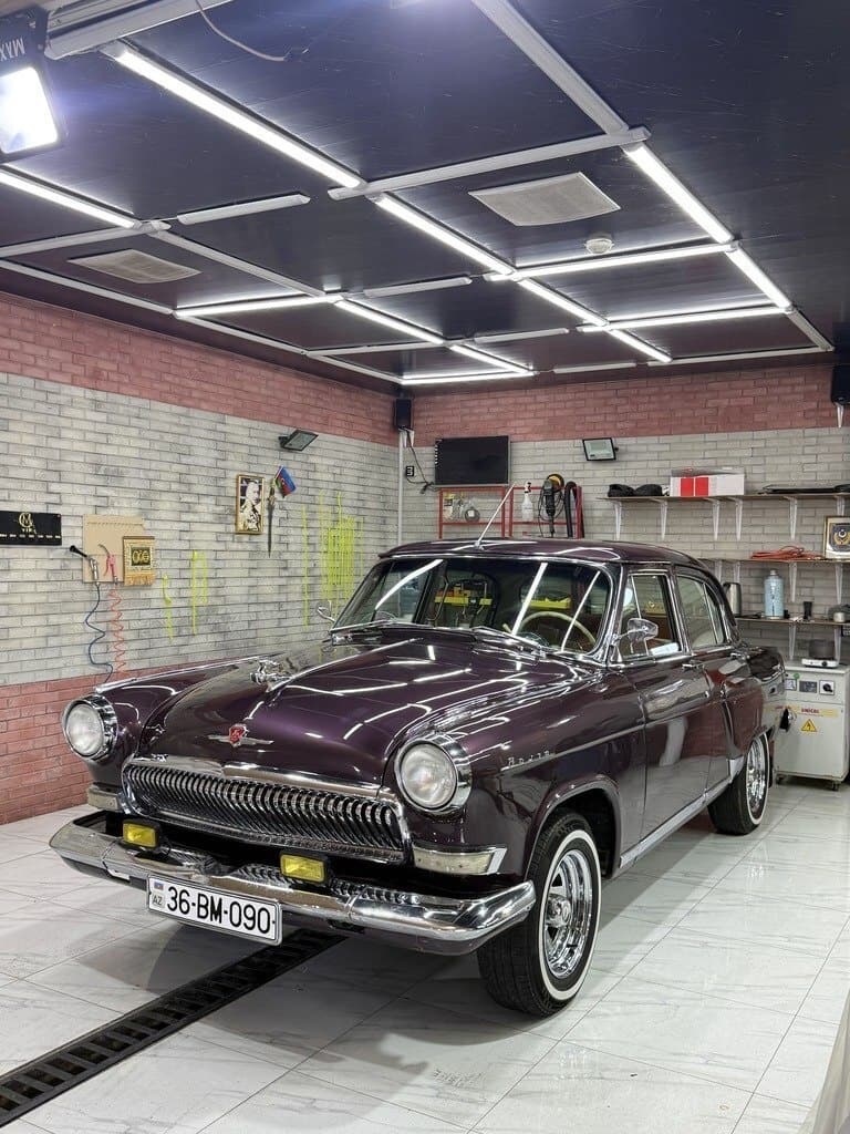 1966 GAZ 21 "Volga" - Image 1