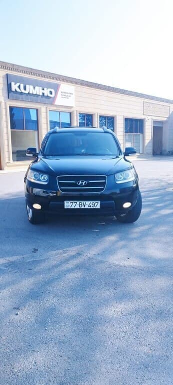 2008 Hyundai Santa Fe - Image 1