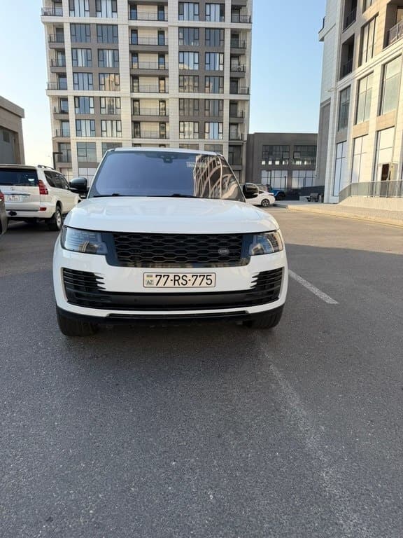2017 Land Rover Range Rover - Image 1