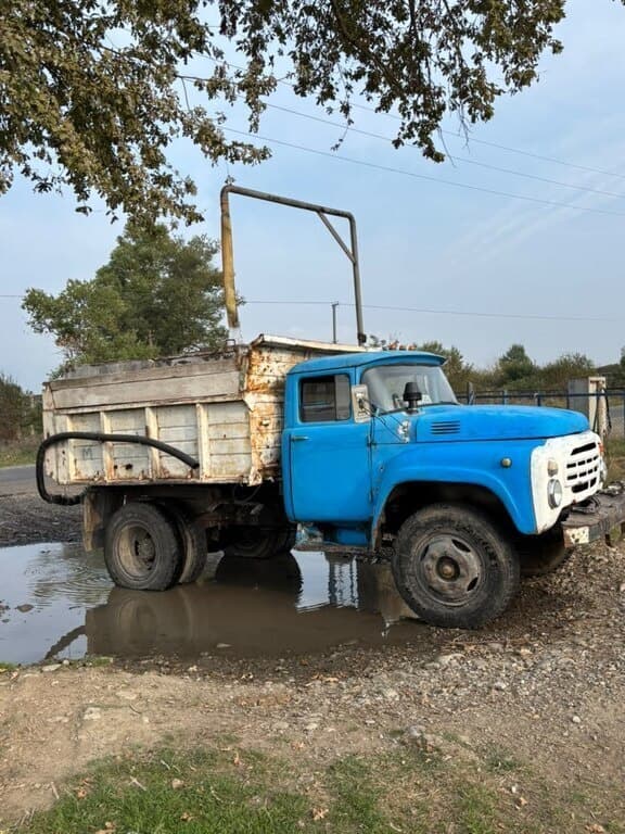 1992 ZIL 130 - Image 1