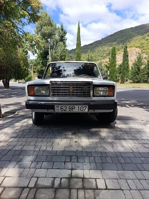 2009 LADA (VAZ) 2107 - Image 1