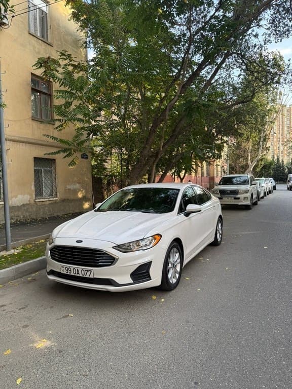2019 Ford Fusion (North America) - Image 1