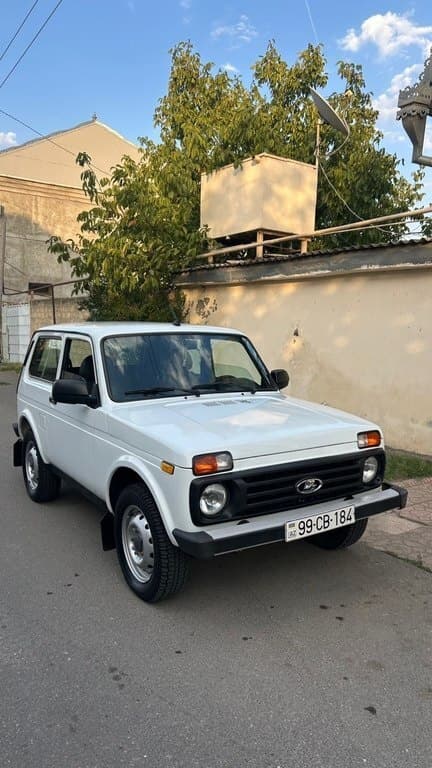 2010 LADA (VAZ) Niva - Image 1