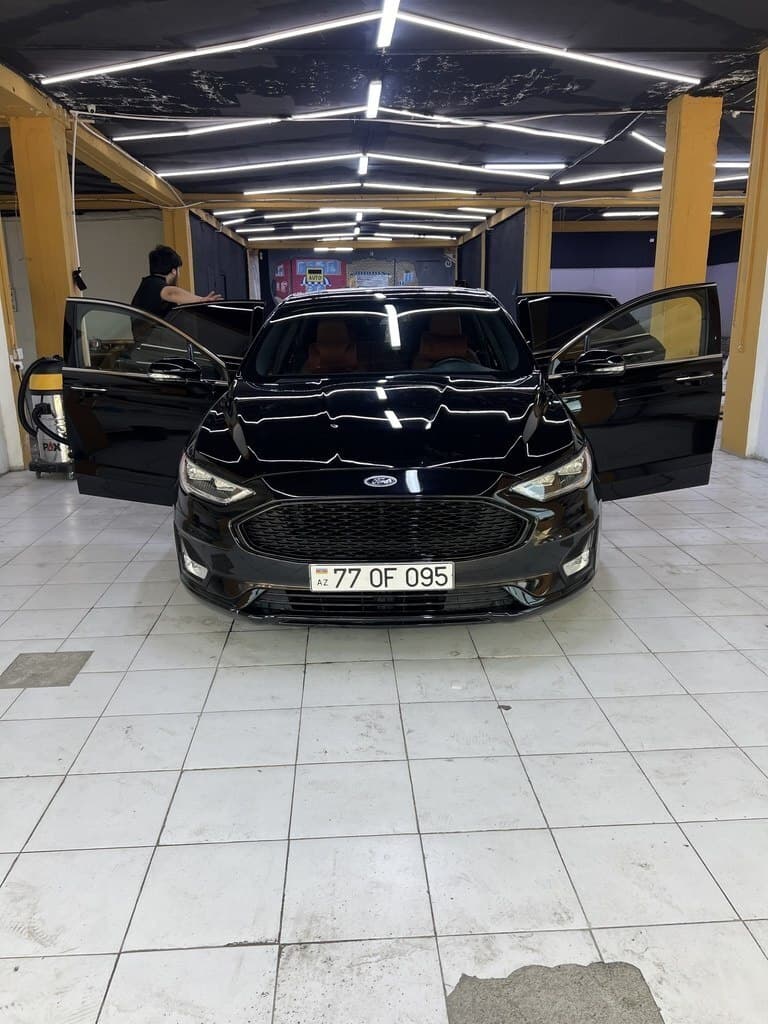 2020 Ford Fusion (North America) - Image 1