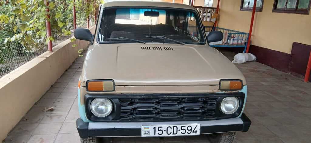 1989 LADA (VAZ) Niva - Image 1