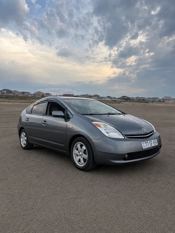 2006 Toyota Prius - Image 1