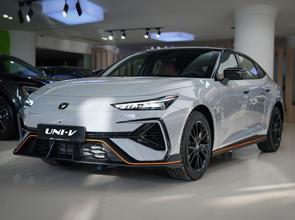 2026 Changan Uni-V - Image 1