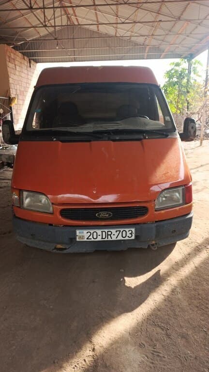 1996 Ford Transit - Image 1