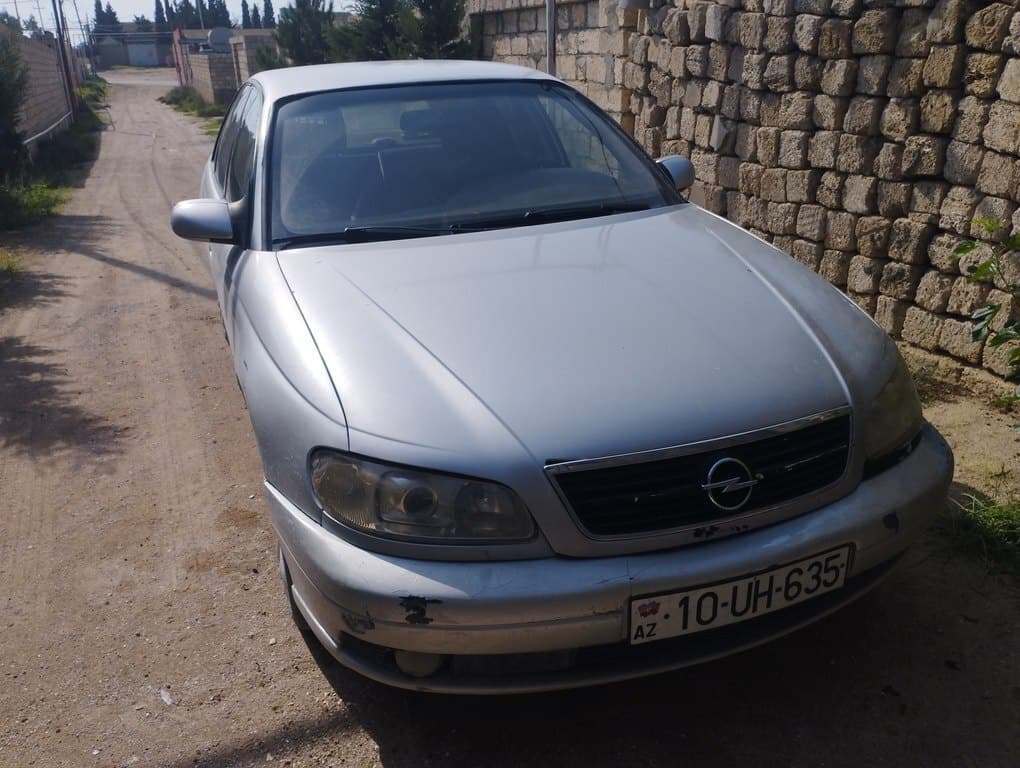 1997 Opel Omega - Image 1
