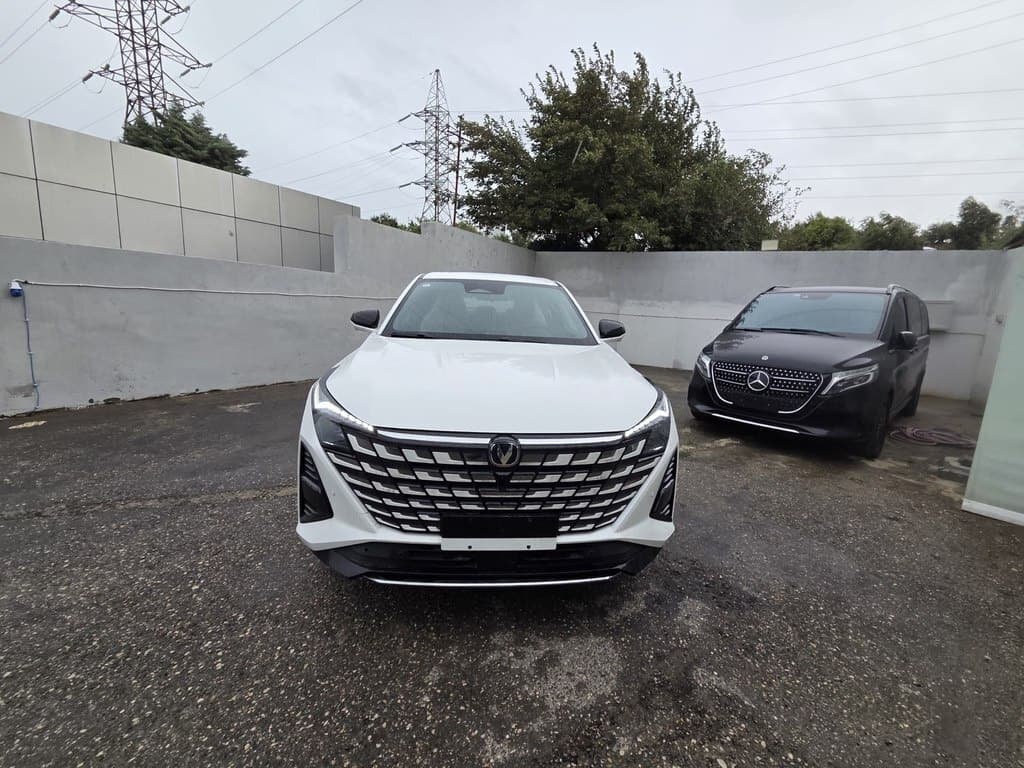 2025 Changan Uni-Z - Image 1