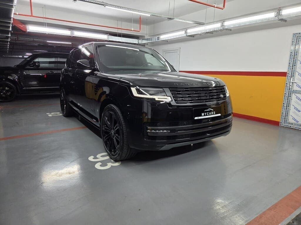 2025 Land Rover Range Rover - Image 1