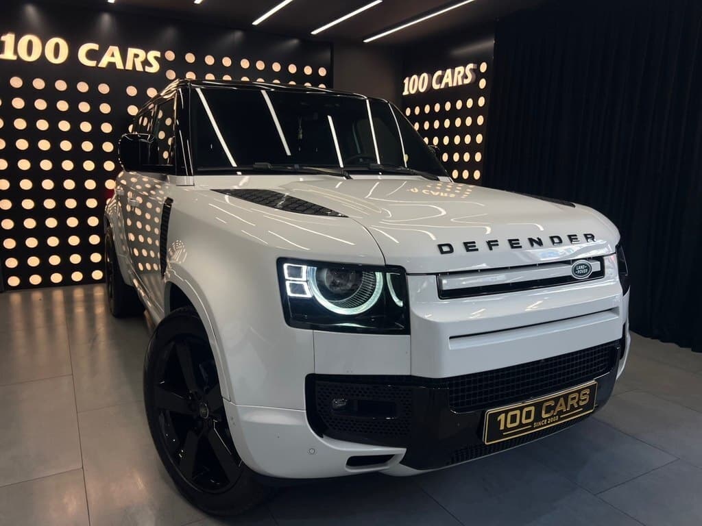 2020 Land Rover Defender - Image 1