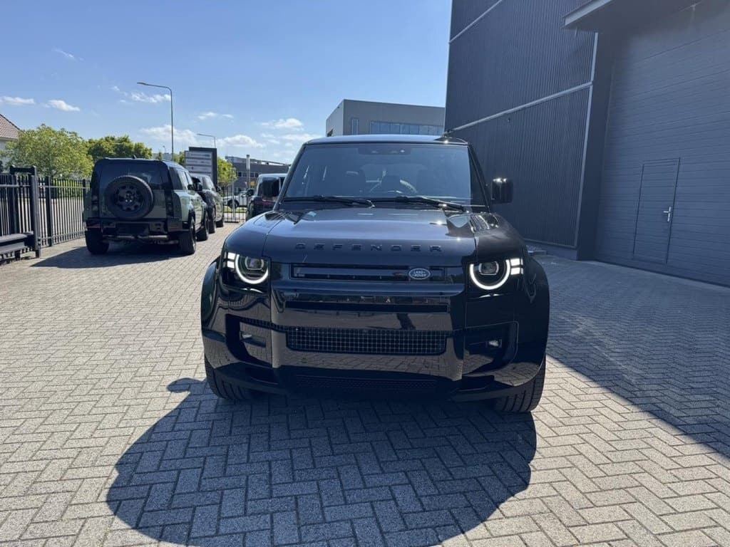 2026 Land Rover Defender - Image 1