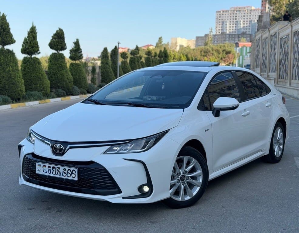 2025 Toyota Corolla - Image 1