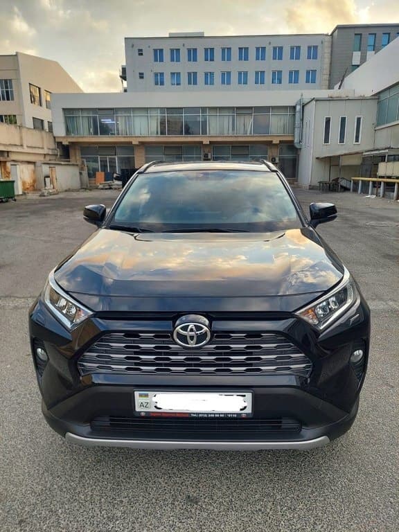 2020 Toyota RAV4 - Image 1