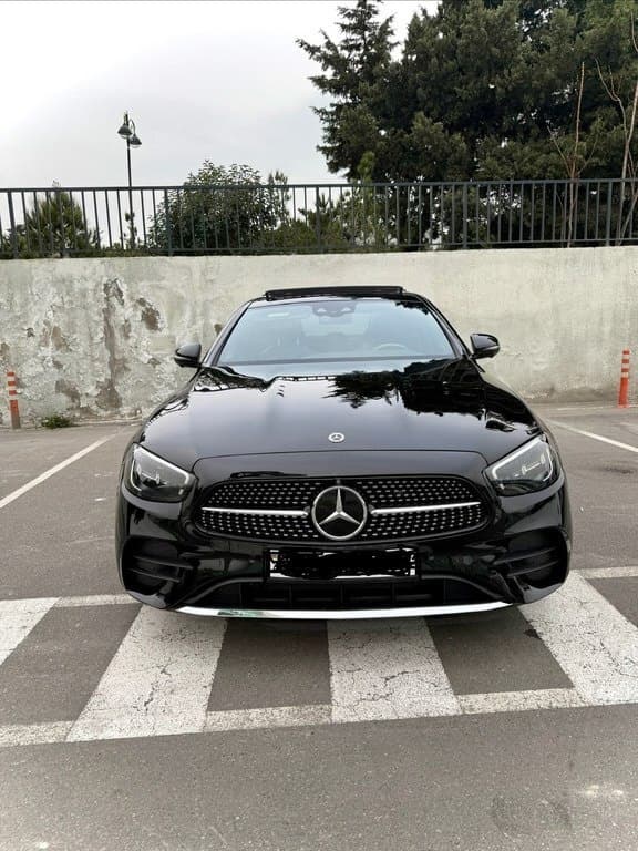 2022 Mercedes E 350 - Image 1