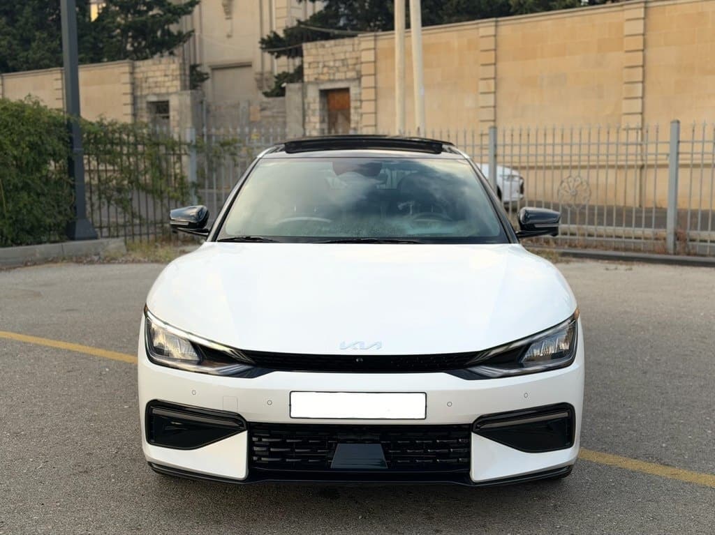 2024 Kia EV6 - Image 1