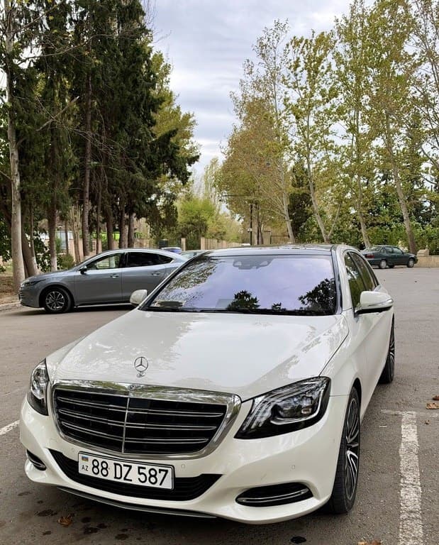 2016 Mercedes S 550 e - Image 1