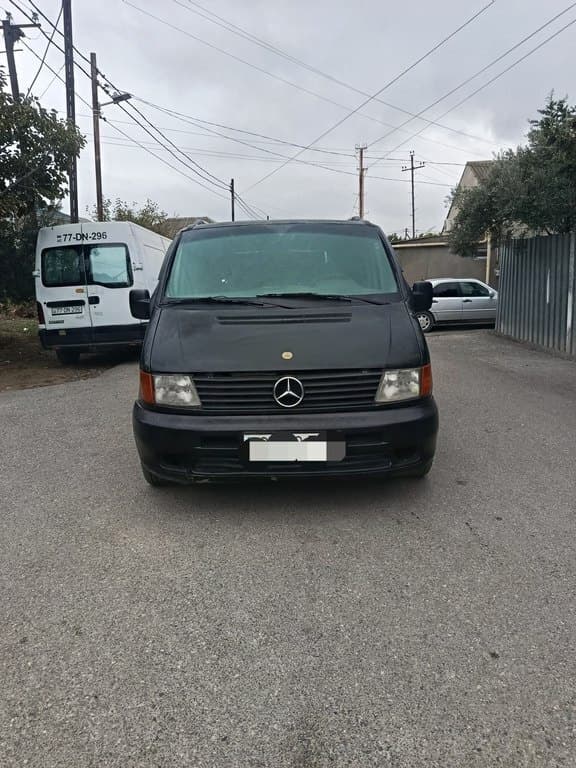 1999 Mercedes Vito 112 CDI - Image 1